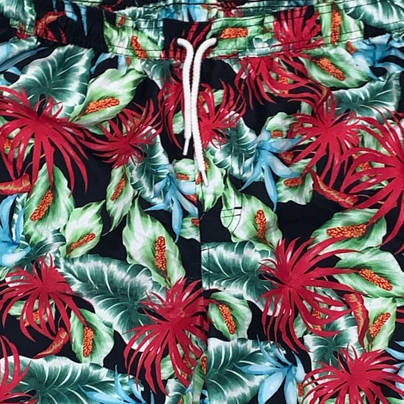 GUESS BEACH men’s tropical 6.5 in SWIM TRUNKS swimsuit size XL - Picture 11 of 14